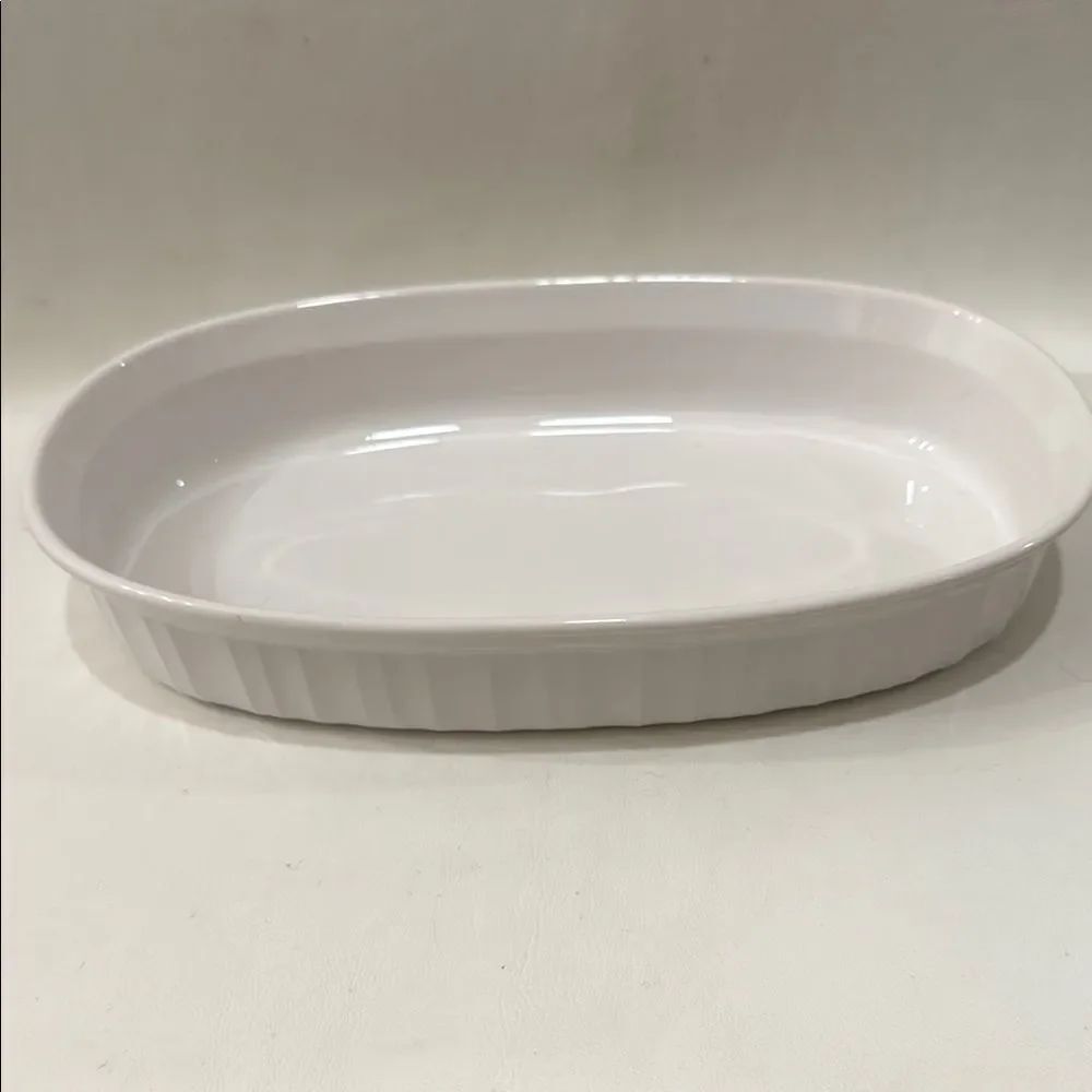 Corningware White Oval Ribbed Bakeware Dish 10 In X 1 3/4 In One Liter F-7-B